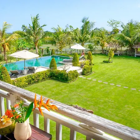 Canggu Wooden Green Paradise Exterior photo